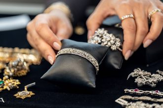 EXHIBITIONS – VO Vintage, the fine vintage jewellery and watch marketplace open to the public, returns from 4th to 7th September in Hall 8.1 at Vicenza Expo Centre News