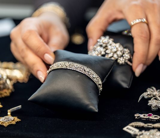 EXHIBITIONS – VO Vintage, the fine vintage jewellery and watch marketplace open to the public, returns from 4th to 7th September in Hall 8.1 at Vicenza Expo Centre News